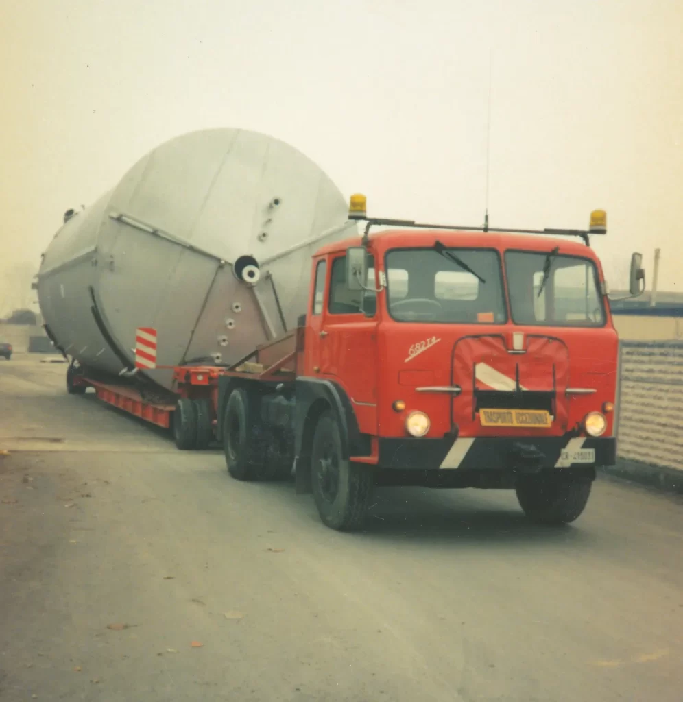 Marcarini Autotrasporti camion vintage